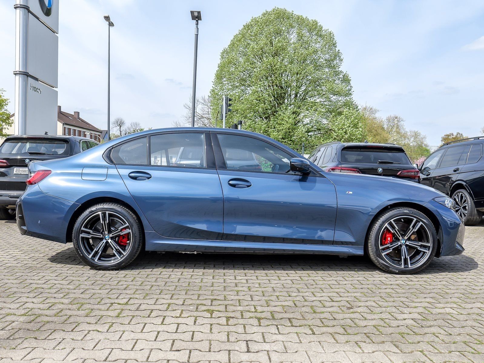 BMW 330 - Bild 11