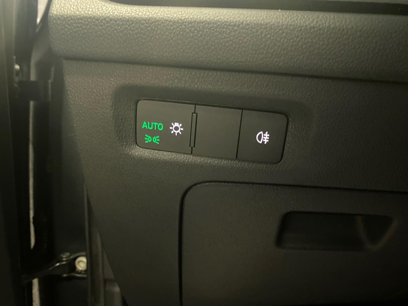 Fahrzeugabbildung SKODA Octavia 1.5 TSI mHEV+ACC+TOTWINKEL+LED+APP+RFK++