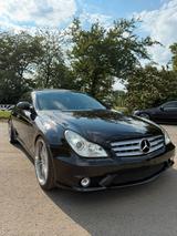 Mercedes-Benz CLS 55 AMG Designo Performance Paket Deutsch - Mercedes-Benz CLS AMG aus dem Jahr 2006