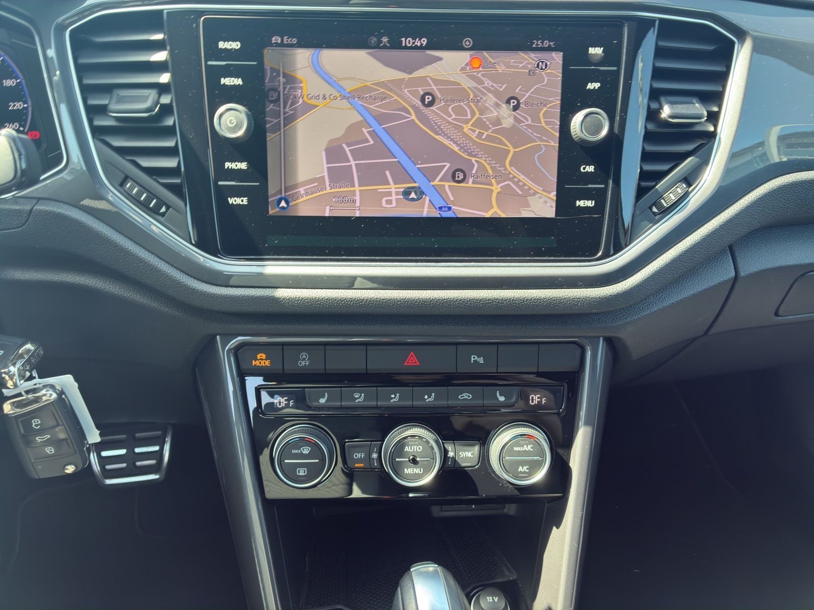 Volkswagen T-Roc - Bild 6