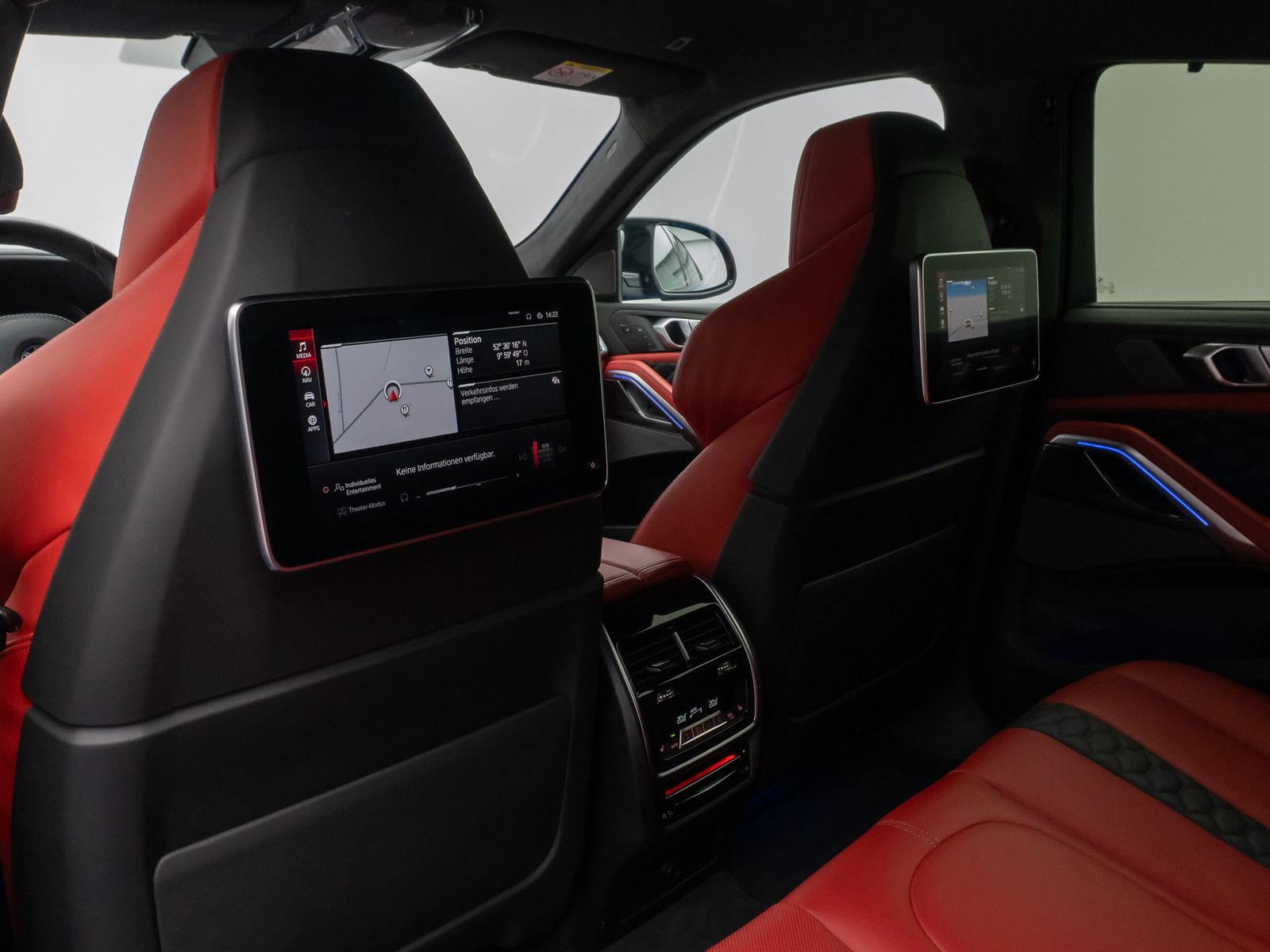 Fahrzeugabbildung BMW X6 M Competition 360° Fond-Ent SoftCl Individual