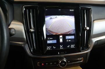 Volvo V90 Kombi 2.0 Momentum DIGI.+ACC+KAM+LED+AHK