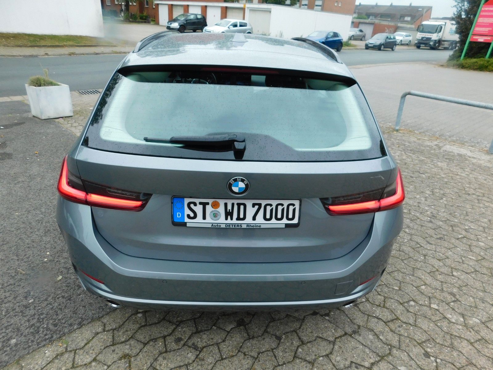 BMW 318d Touring+Navigation+PDC+Automatik+DAB+ foto 4