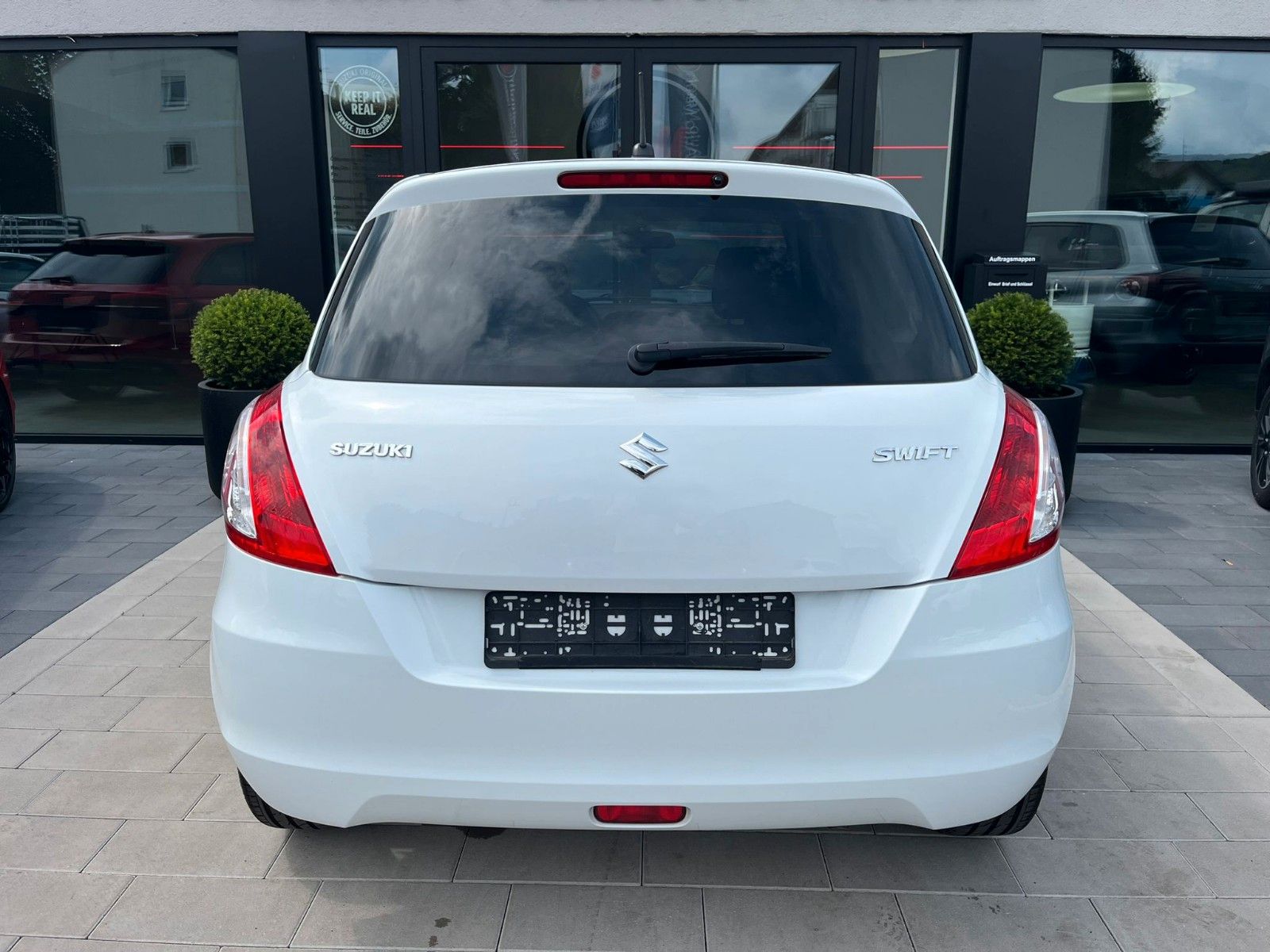 Fahrzeugabbildung Suzuki Swift X-TRA