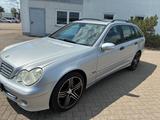 Mercedes-Benz C 180 KOMPRESSOR T CLASSIC - Mercedes-Benz C 180: Kombi, Kompressor