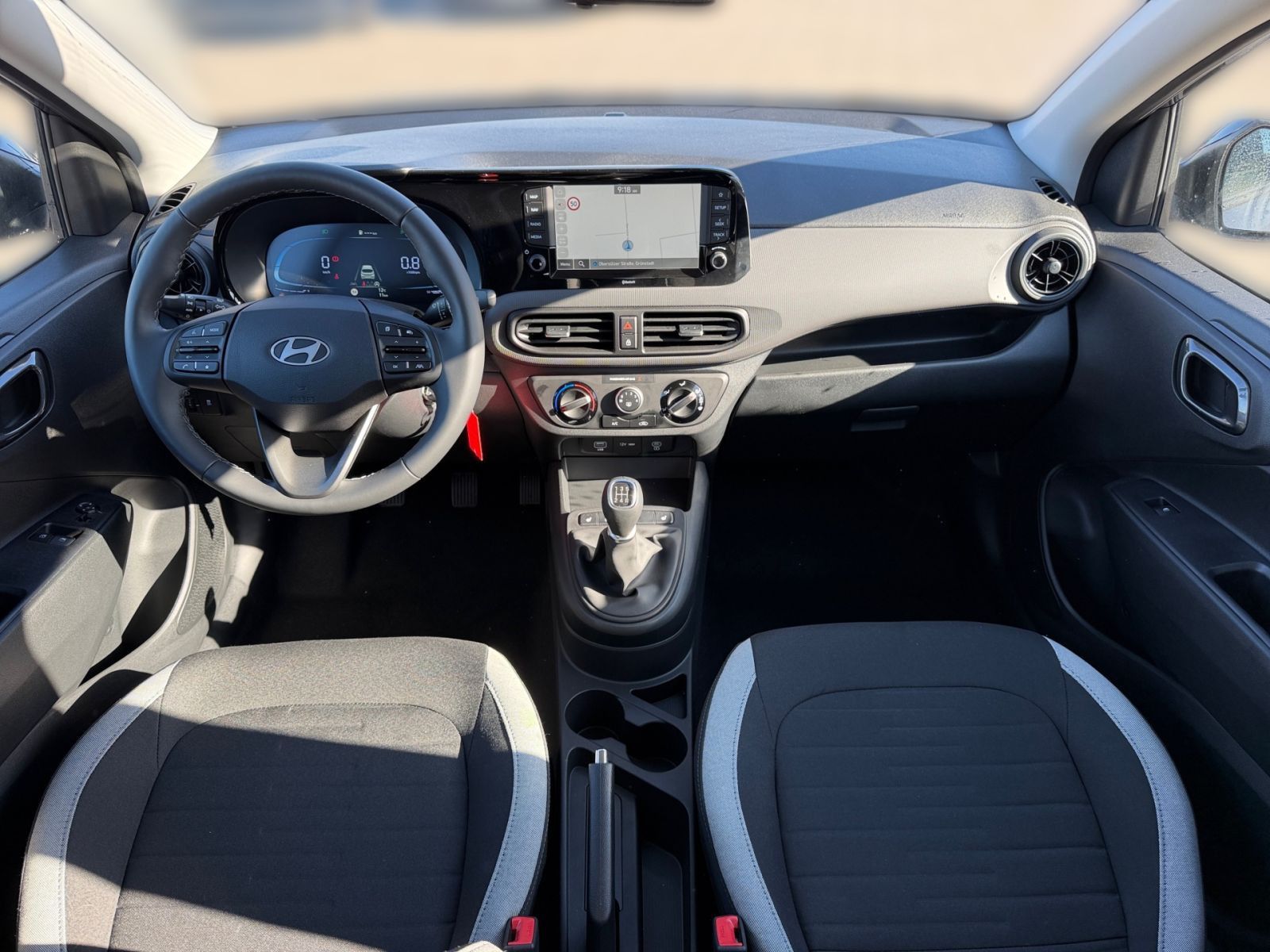 Fahrzeugabbildung Hyundai i10 1.0 Trend Navi Sitzheizung