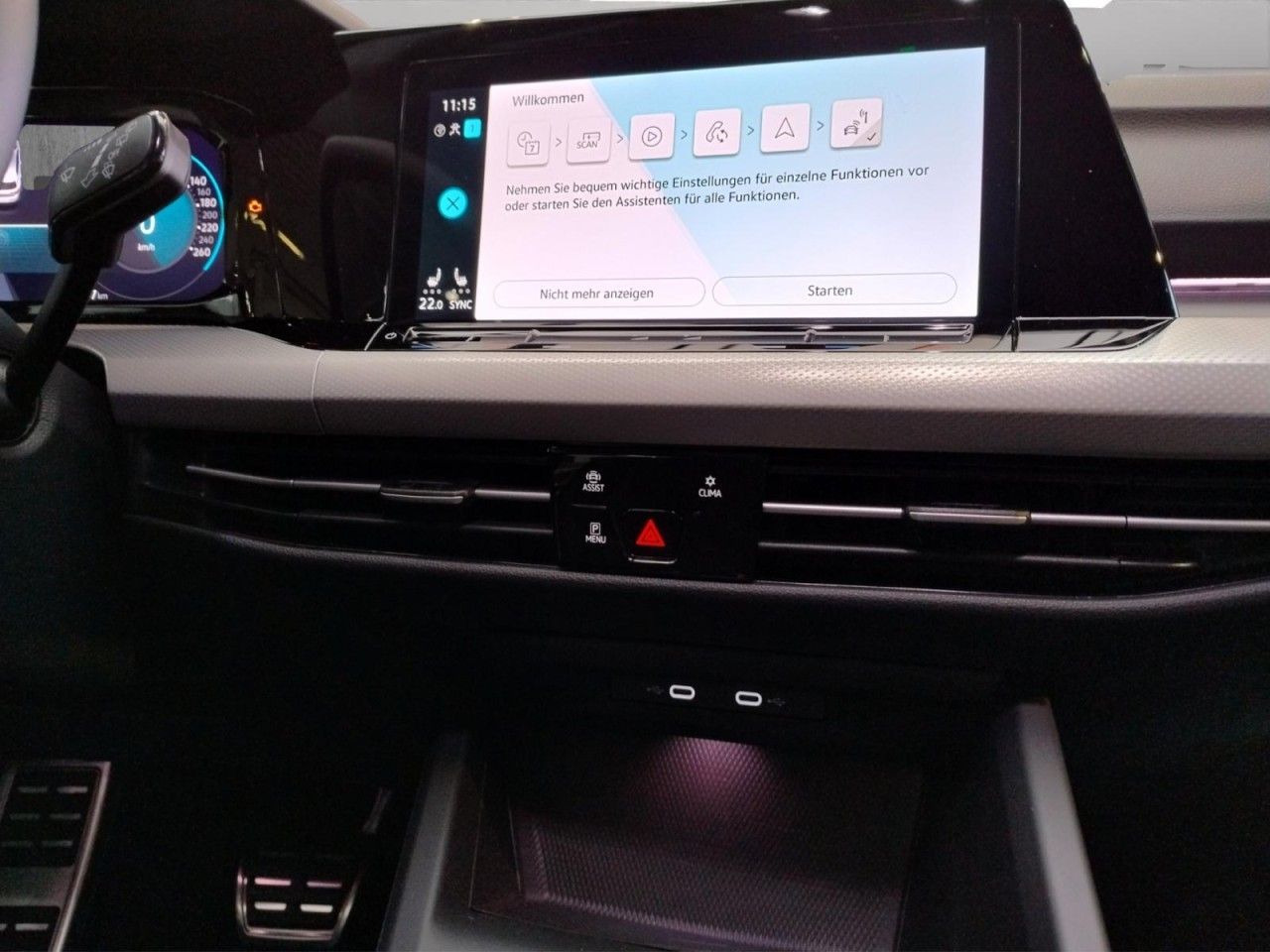 Golf MOVE 1.0 eTSI DSG Klima Navi Einparkhilfe