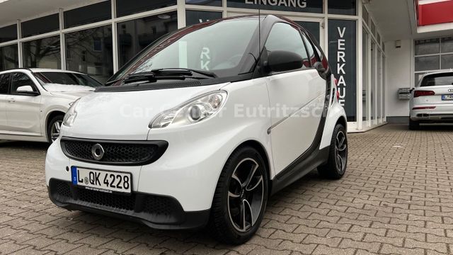 Smart ForTwo fortwo coupe Micro Hybrid Drive 52kW-Pano