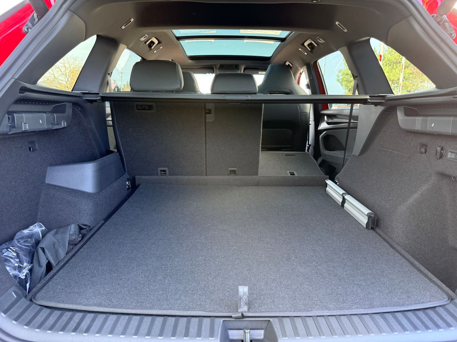 Fahrzeugabbildung SKODA Kodiaq Sportline 4x4*360°CAM*AHK*StHz*Head-Up