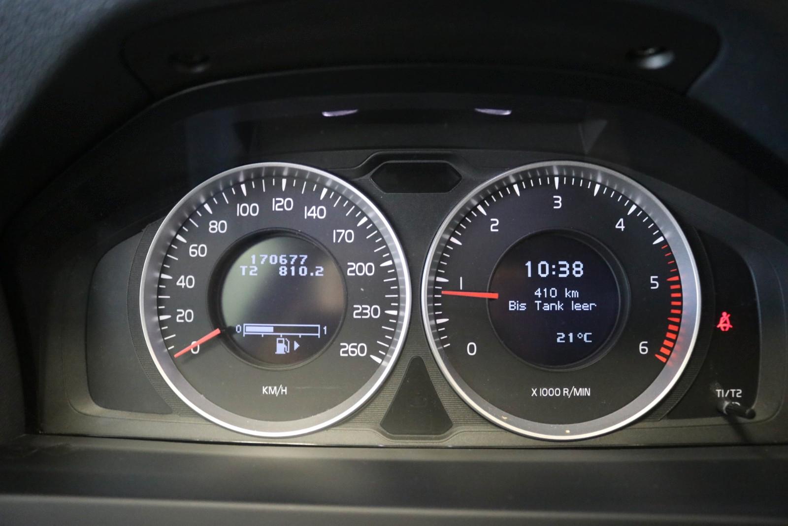 Volvo V60 2011 — photo 20