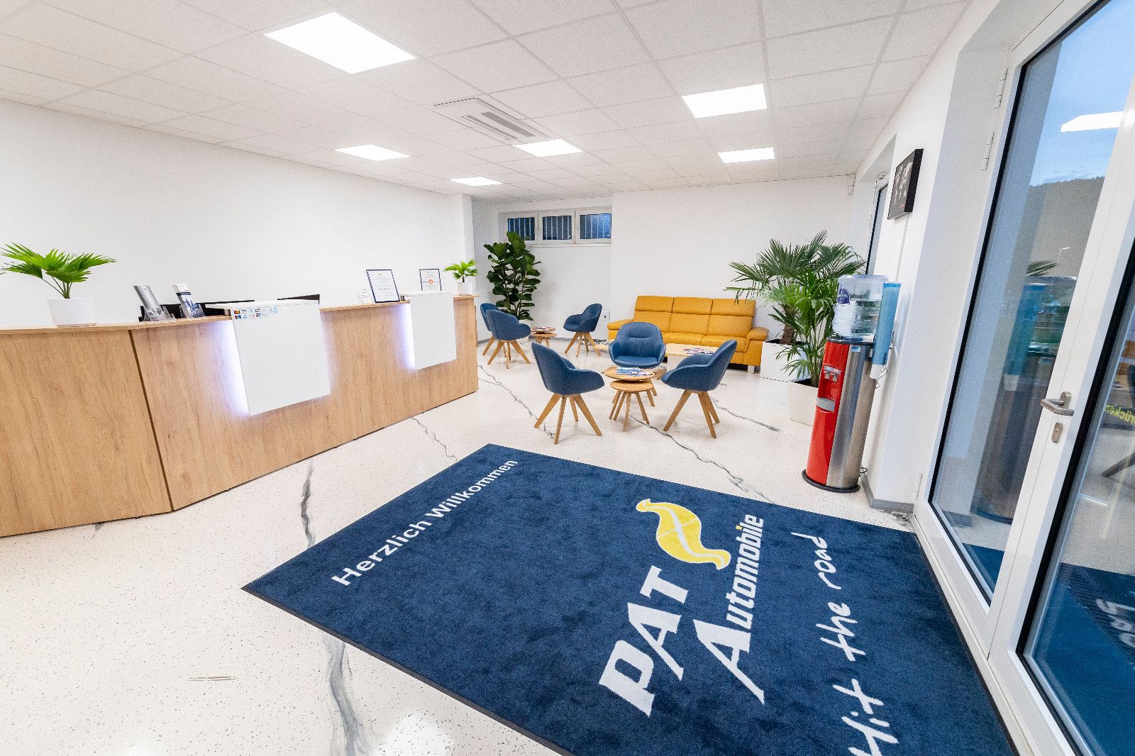 Fahrzeugabbildung Volkswagen Crafter e-Crafter 35 Kasten LED Wärmepumpe Kam