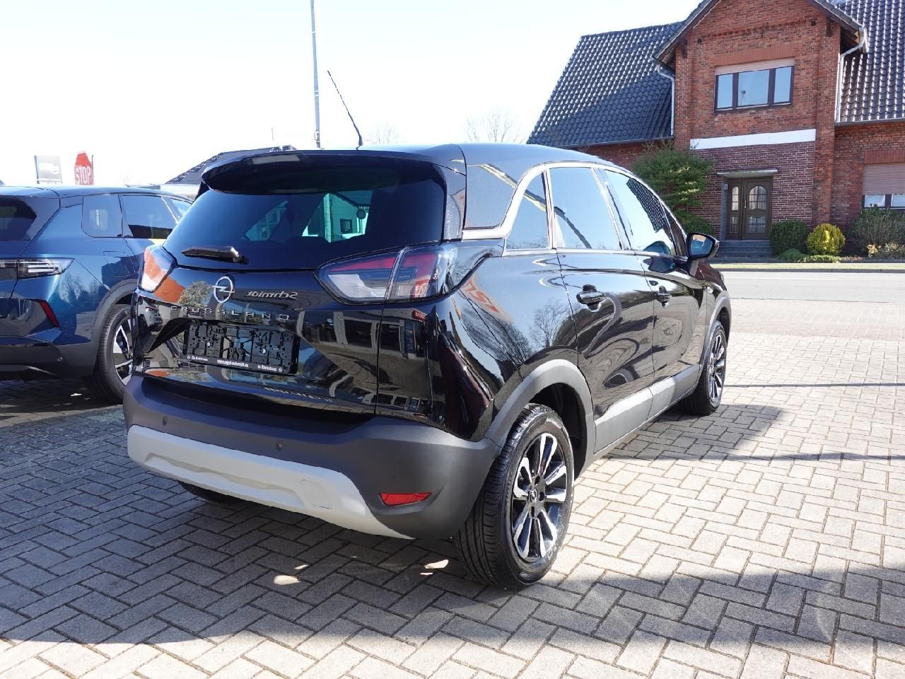 Fahrzeugabbildung Opel Crossland 1,2 Elegance