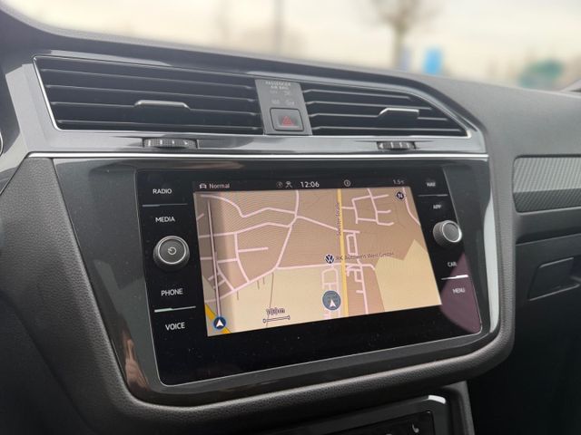 Tiguan Allspace R-Line 2.0 TSI 4Motion Pano Navi