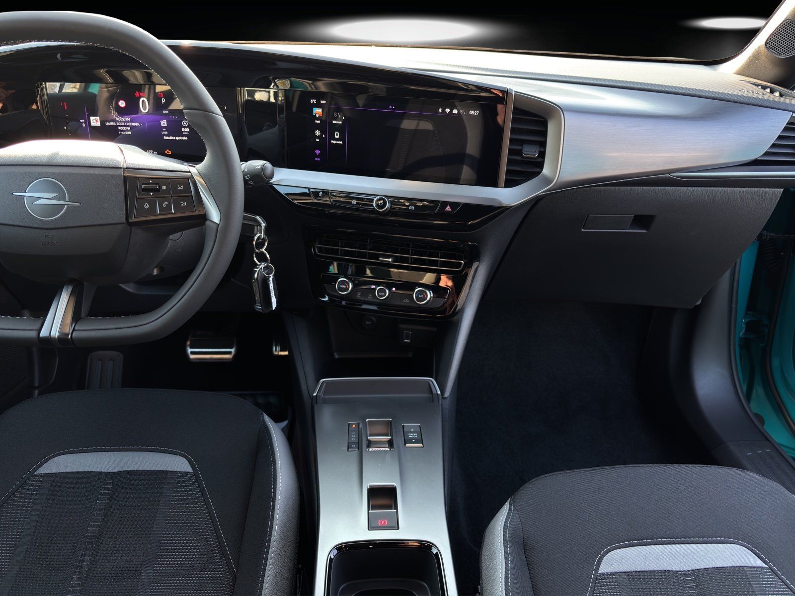 Fahrzeugabbildung Opel Mokka 1.2 TurboGS Automatik RFK S/S MFL Tempomat