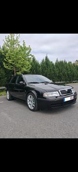 Skoda Octavia Combi 1.8 Turbo RS RS - Skoda Octavia aus 2004: RS