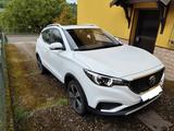 MG ZS Luxury SHZ PANO AHK Navi DAB 45 kWh - MG ZS von privat