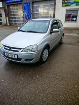 Opel  Corsa - Opel Corsa mit Benzin-Antrieb: Kombi