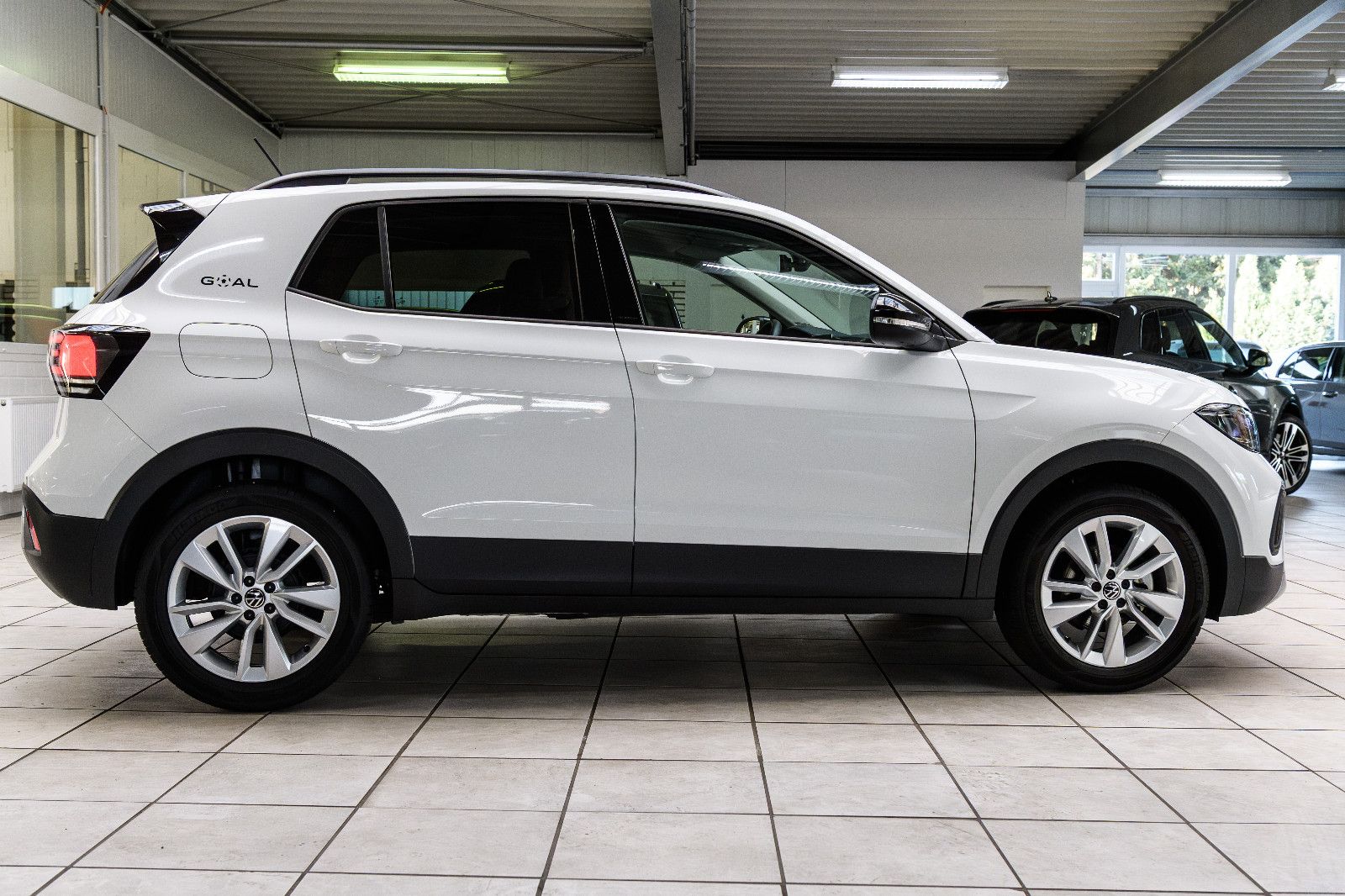 Fahrzeugabbildung Volkswagen T-Cross 1.0 TSI Goal +NAVI +LED