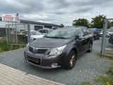 Toyota Avensis Kombi 1.8 16V Edition Automatik|Navi|AHK - Toyota Avensis mit Benzin-Antrieb: Kombi, Automatik, 1.8