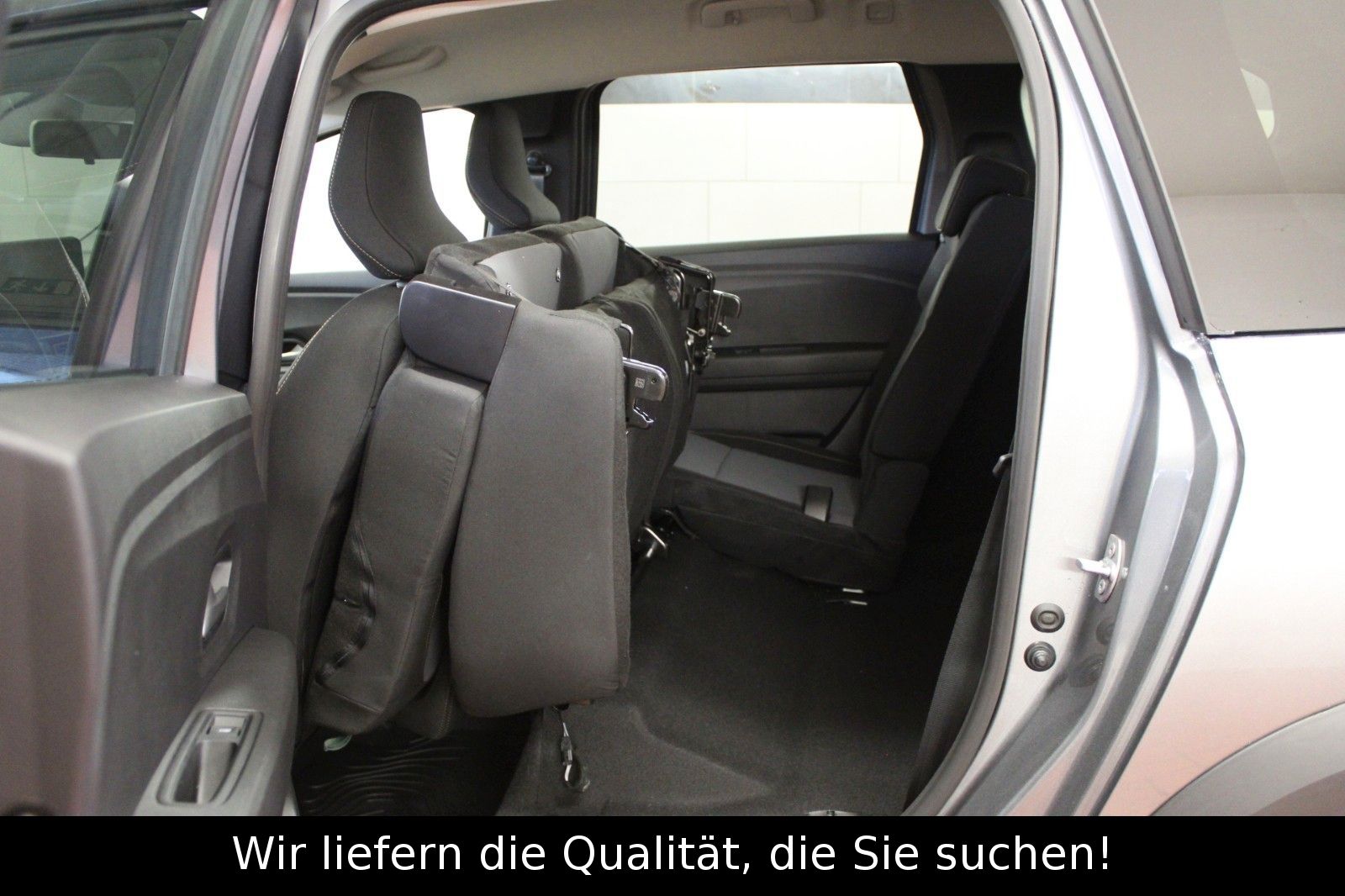 Fahrzeugabbildung Dacia Jogger TCe 110 Extreme+*7-Sitzer*