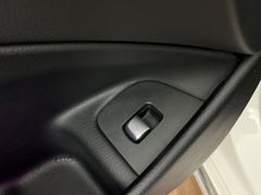 MERCEDES-BENZ E 200 d / 11.756€ NETTO/ 2.HAND/ LED /WIDE MERCEDES-BENZ E 200 d / 11.756€ NETTO/ 2.HAND/ LED /WIDE