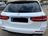Mercedes-Benz E 300 e T Autom. - AMG/Nightpaket/Multibeam/MBUX - Mercedes-Benz E 300 in Bielefeld