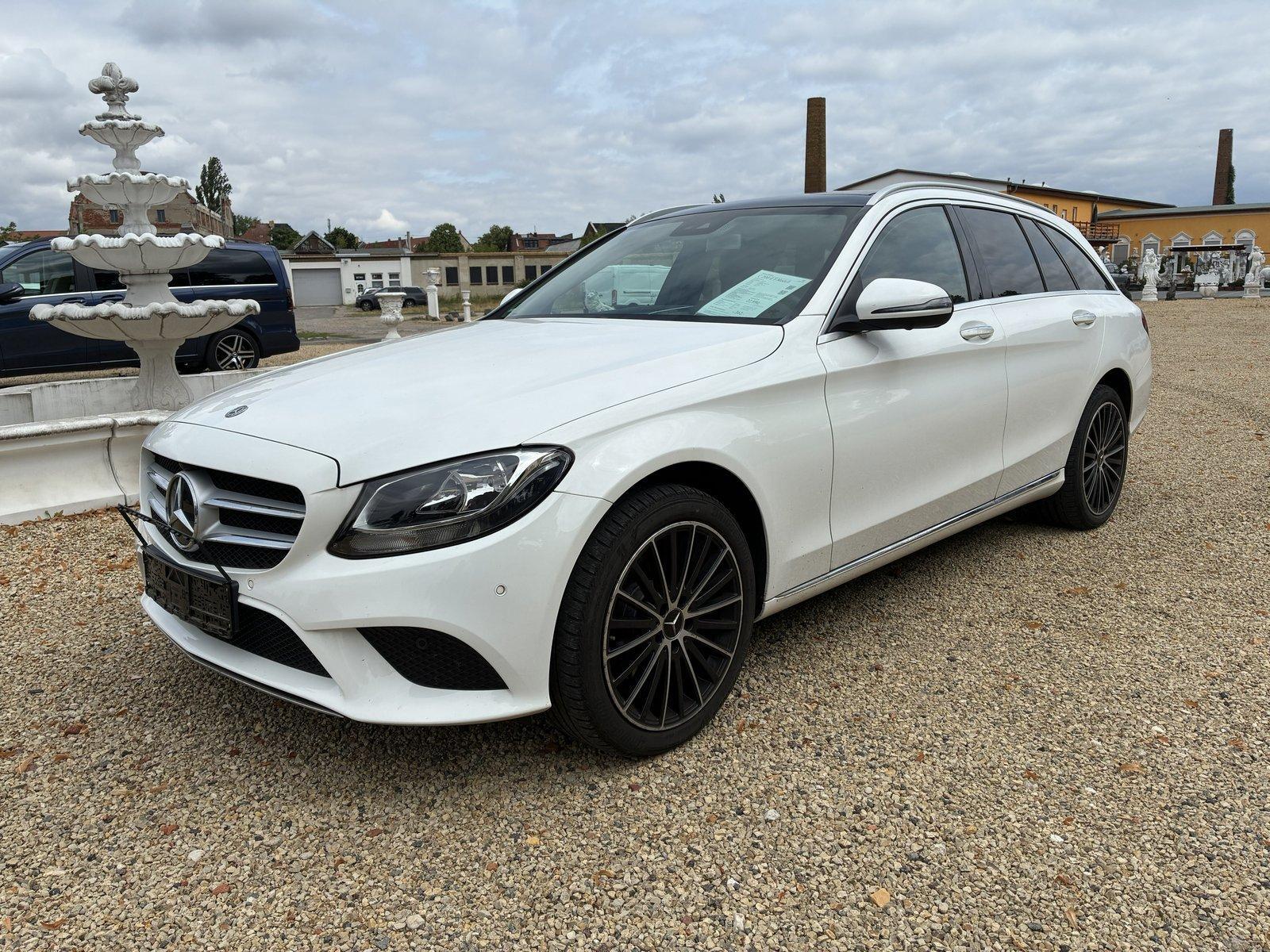 Mercedes-Benz C 200 d T Avantgarde Sitzklima+Keyless+Pano+Stan