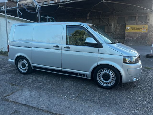 Volkswagen T5 Transporter