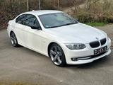 BMW 330i XDrive Edition exklusiv  - BMW 330 mit Benzin-Antrieb: Coupe