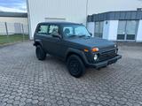 Lada Gepflegter Lada Niva 4x4 Off-Road  - Lada aus 2011
