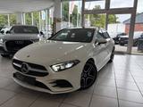 Mercedes-Benz A 250 AMG Line * PANORAMADACH*AMBIENTE*BURMESTER - gebrauchte Mercedes-Benz A 250 aus dem Jahr 2020