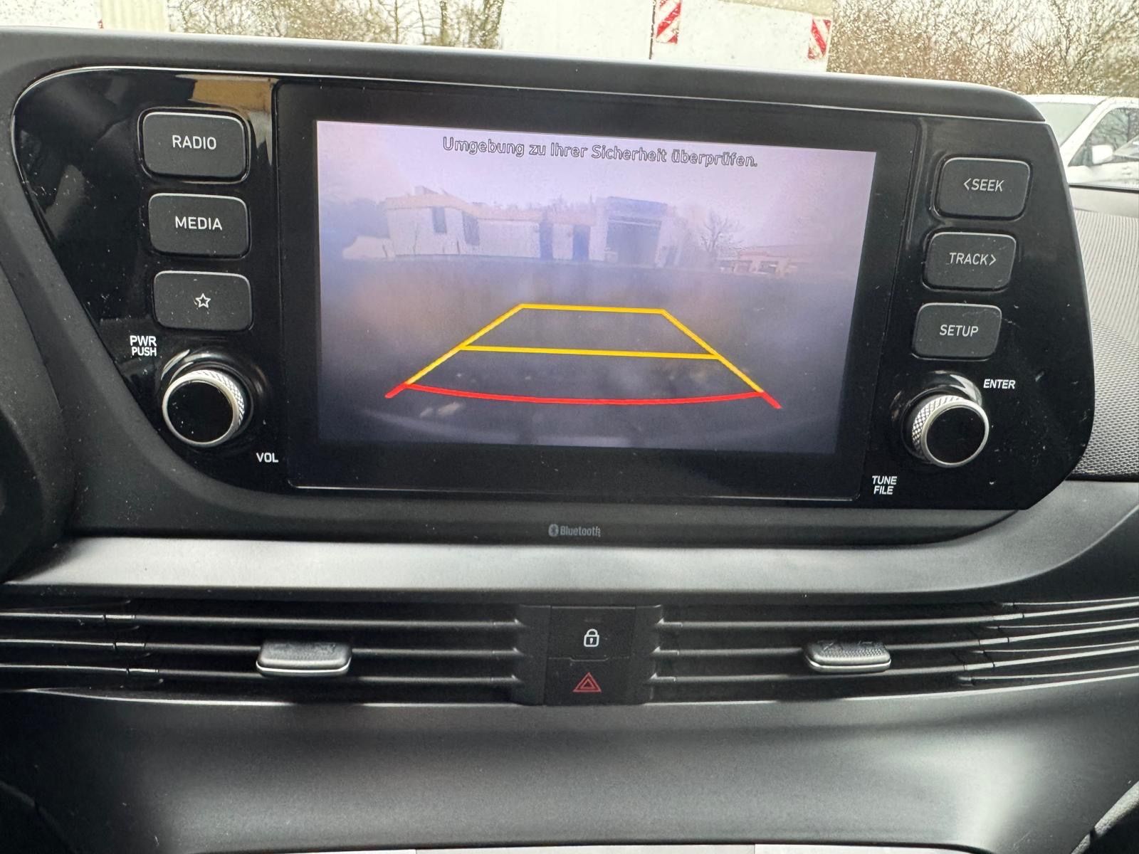 Fahrzeugabbildung Hyundai i20 Prime Kamera+Bluetooth