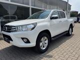Toyota HILUX DOUBLE CAB 4x4/KAMERA/AHK/HINTEN-SITZREIHE - Toyota Hilux Gebrauchtwagen in Hamburg