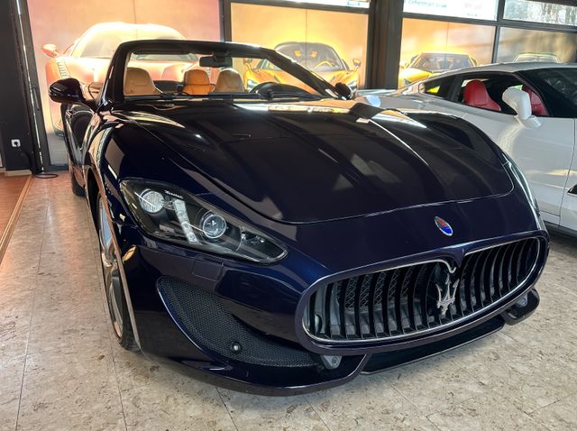 Maserati GranCabrio 4.7 V8 Sport++FACELIFT++TRAUM FHZ