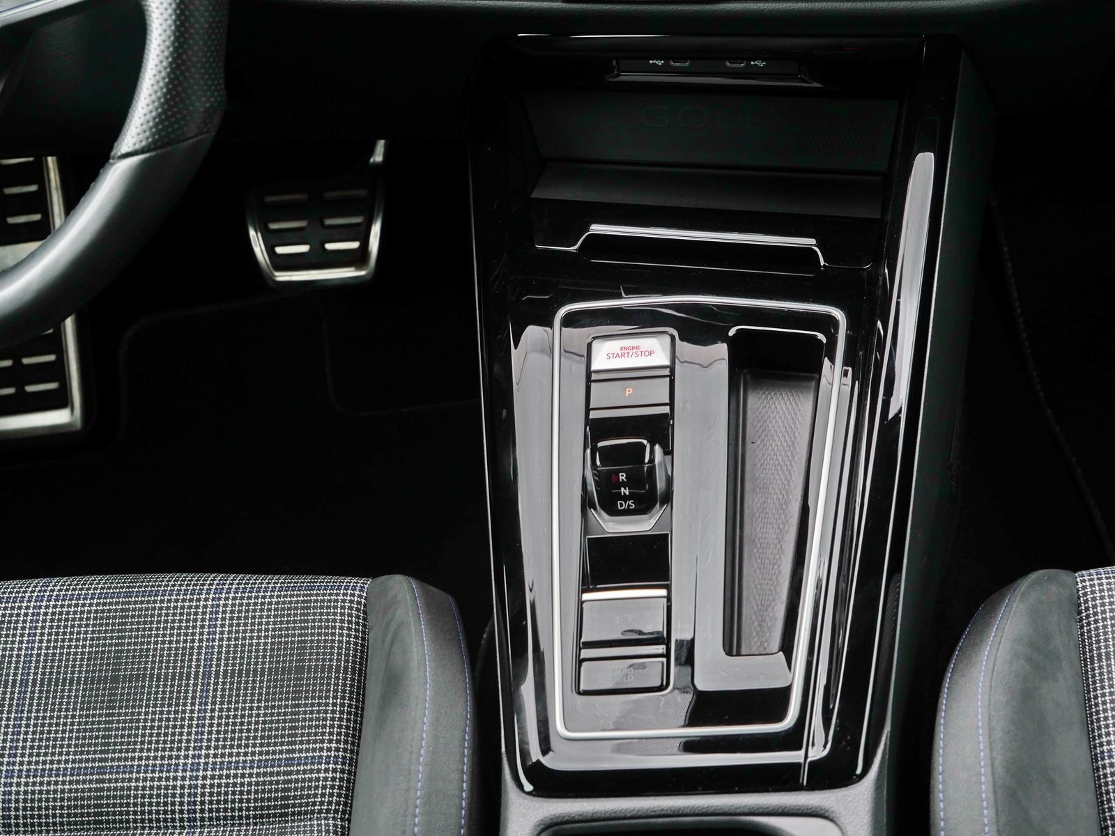Volkswagen Golf - Bild 7