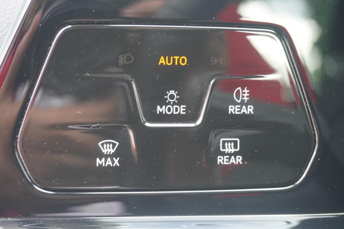 Volkswagen Golf VIII Variant 1.0 TSI LED Lenkradheizung AHK, миниатюра 19
