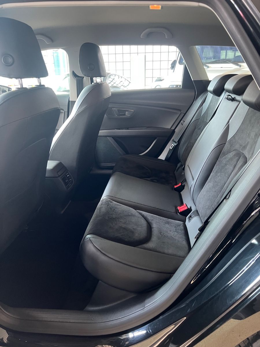 Fahrzeugabbildung SEAT Leon ST 1.4 TSI Style * 1.HAND *ALCANTARA*NAVI*