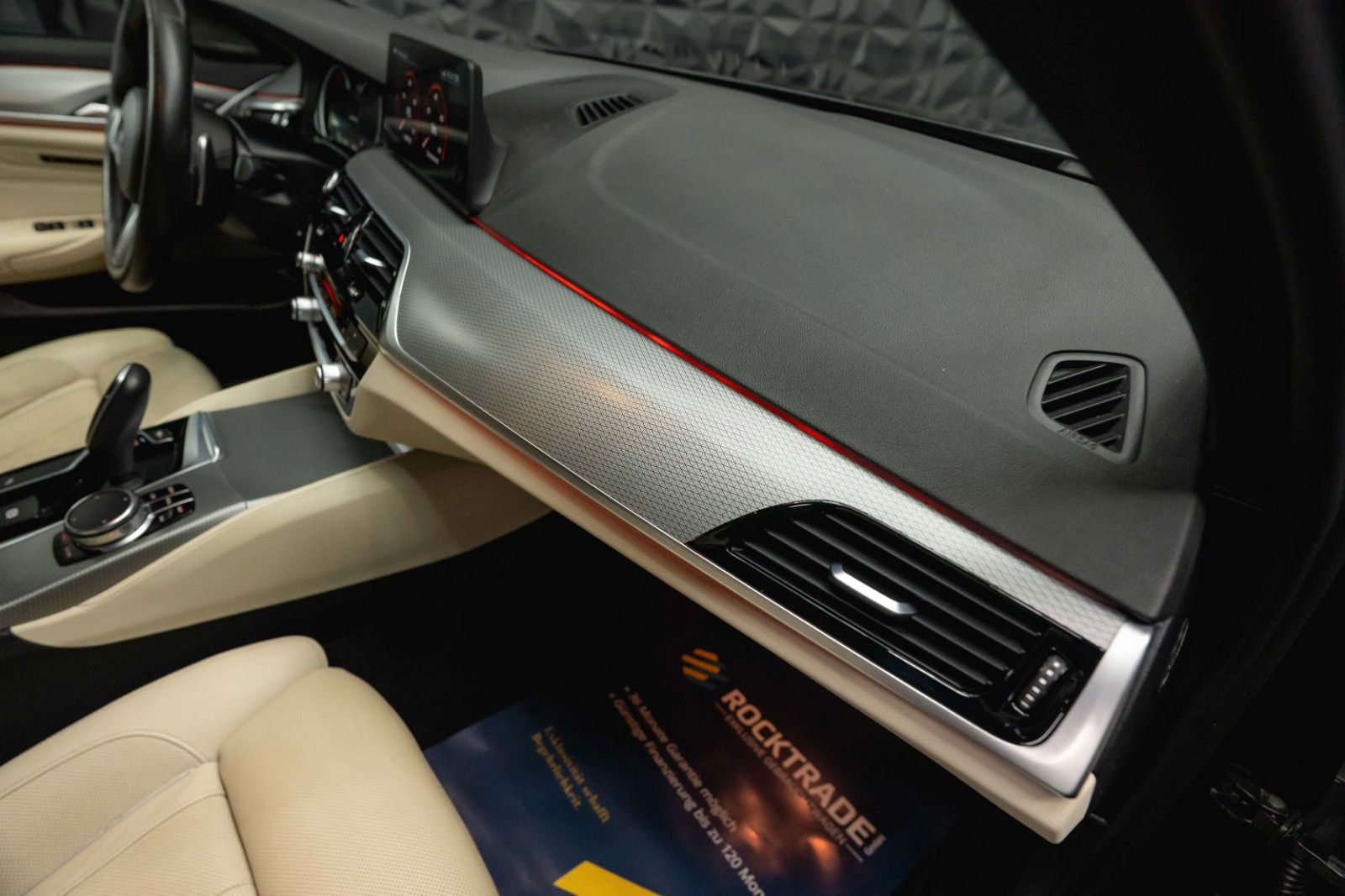 Fahrzeugabbildung BMW M550i xDrive Shadow Line | ACC | Massage | LED
