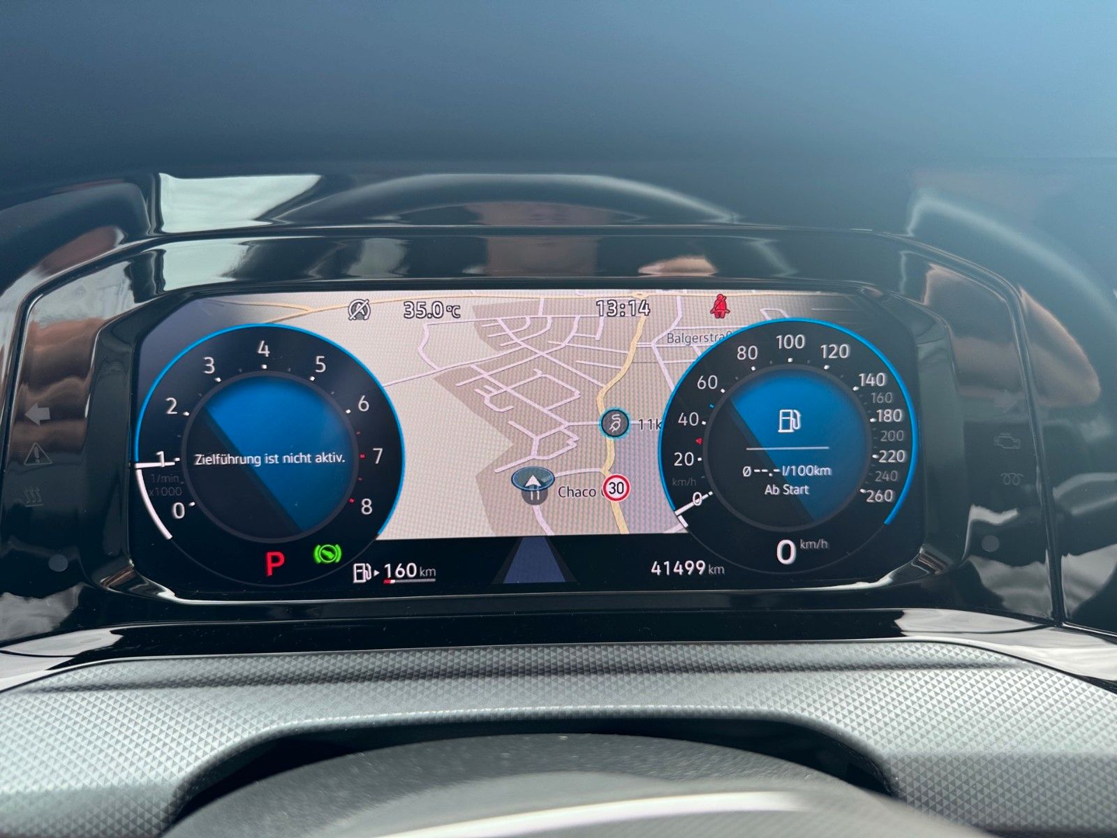Fahrzeugabbildung Volkswagen Golf VIII Variant Life ACTIVE 1.0 eTSI
