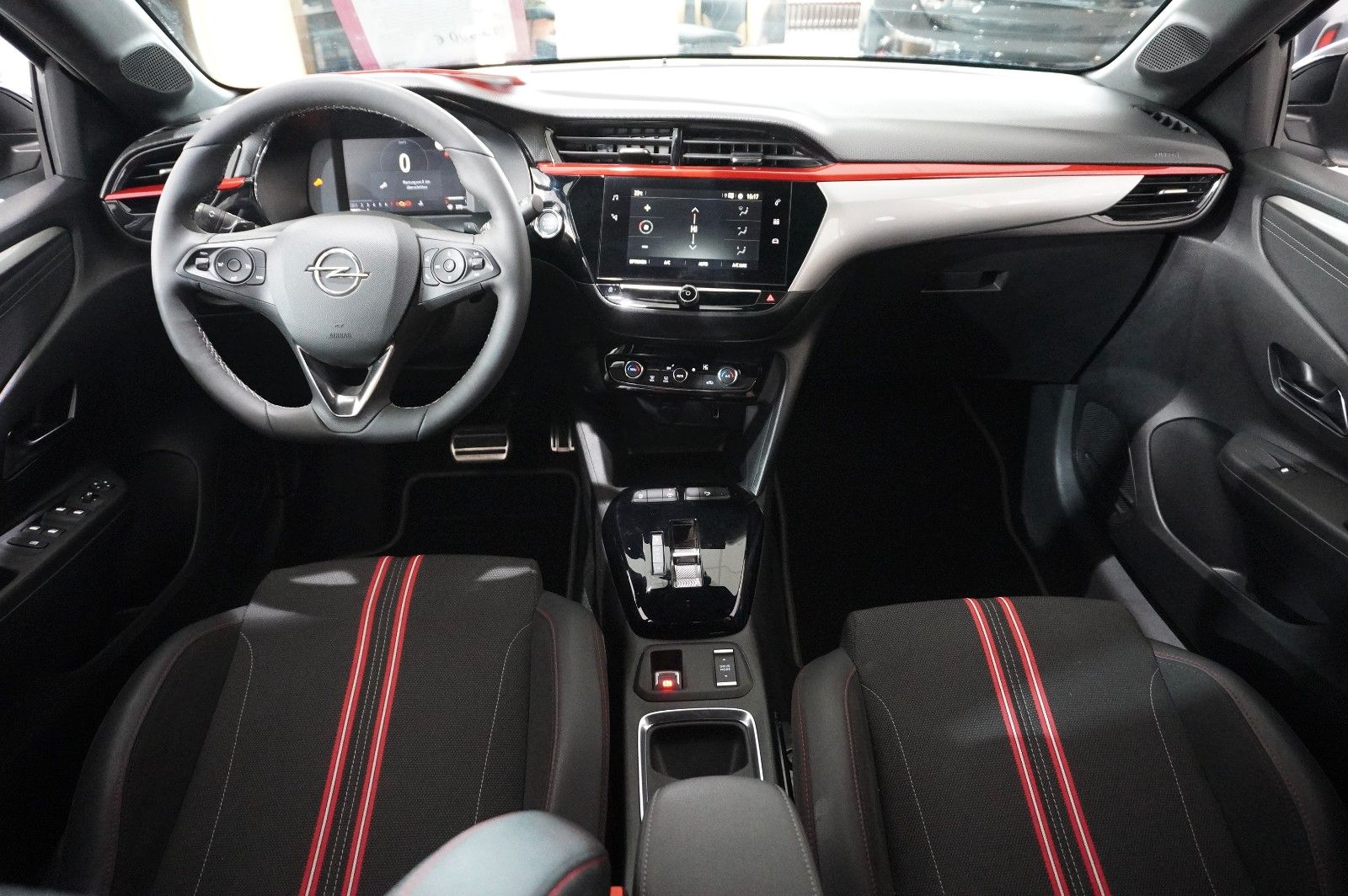 Fahrzeugabbildung Opel Corsa F 1.2T GS SPORT NAVI/LED/KAMERA/SPORT/DAB+