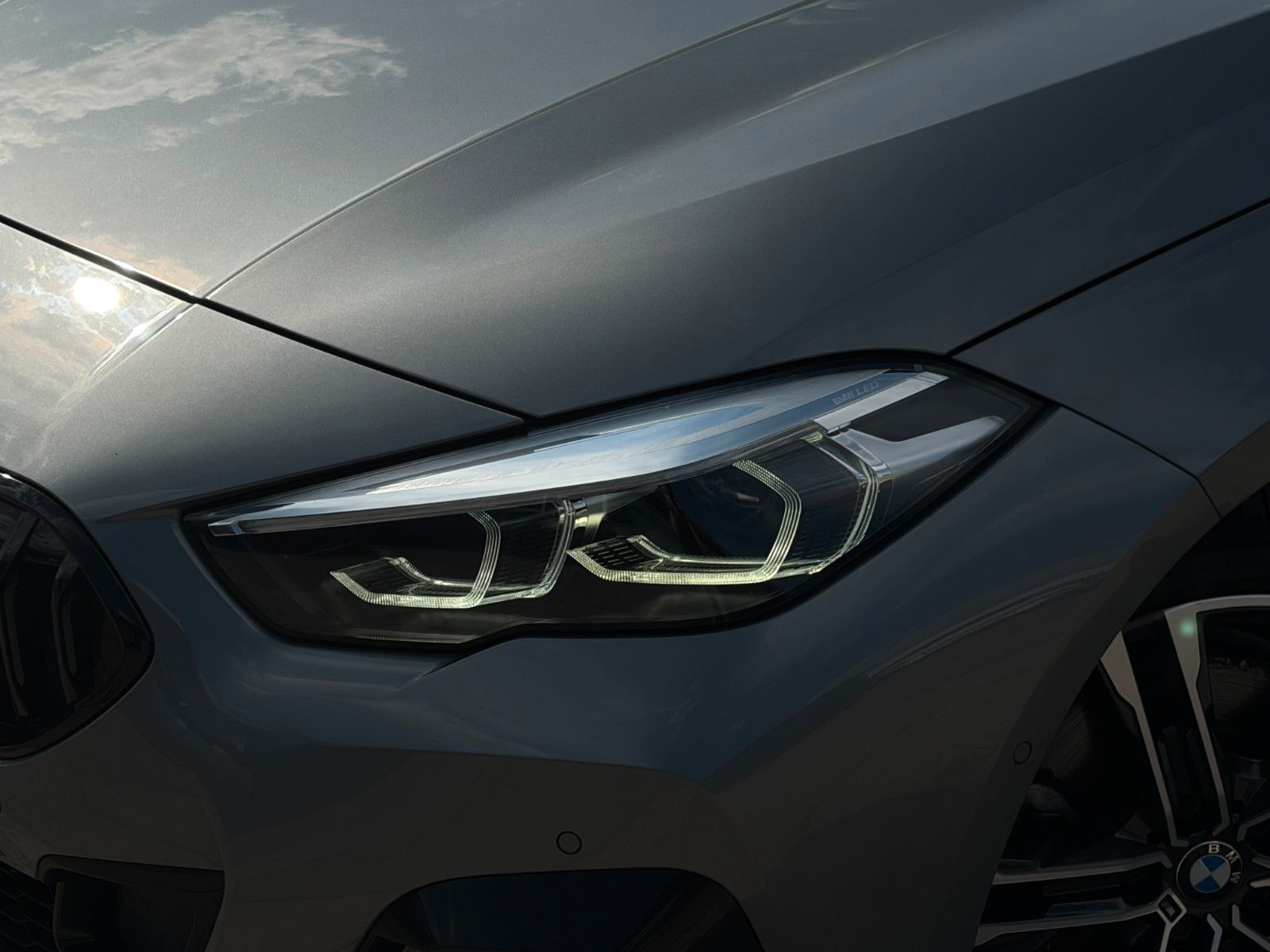 Fahrzeugabbildung BMW 220i Gran Coupé M Sport PANO H&K CAM LHZ CarPlay
