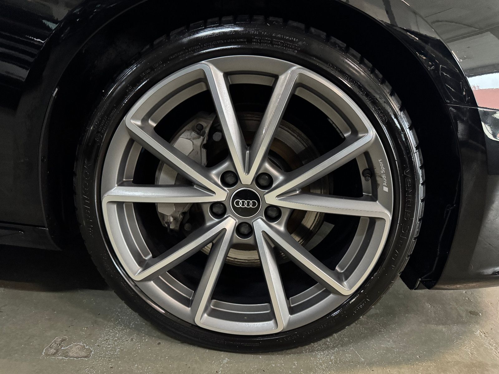 Fahrzeugabbildung Audi A4 45 TDI QUATTRO 2X S-LINE BLACK EDITION 19´RS