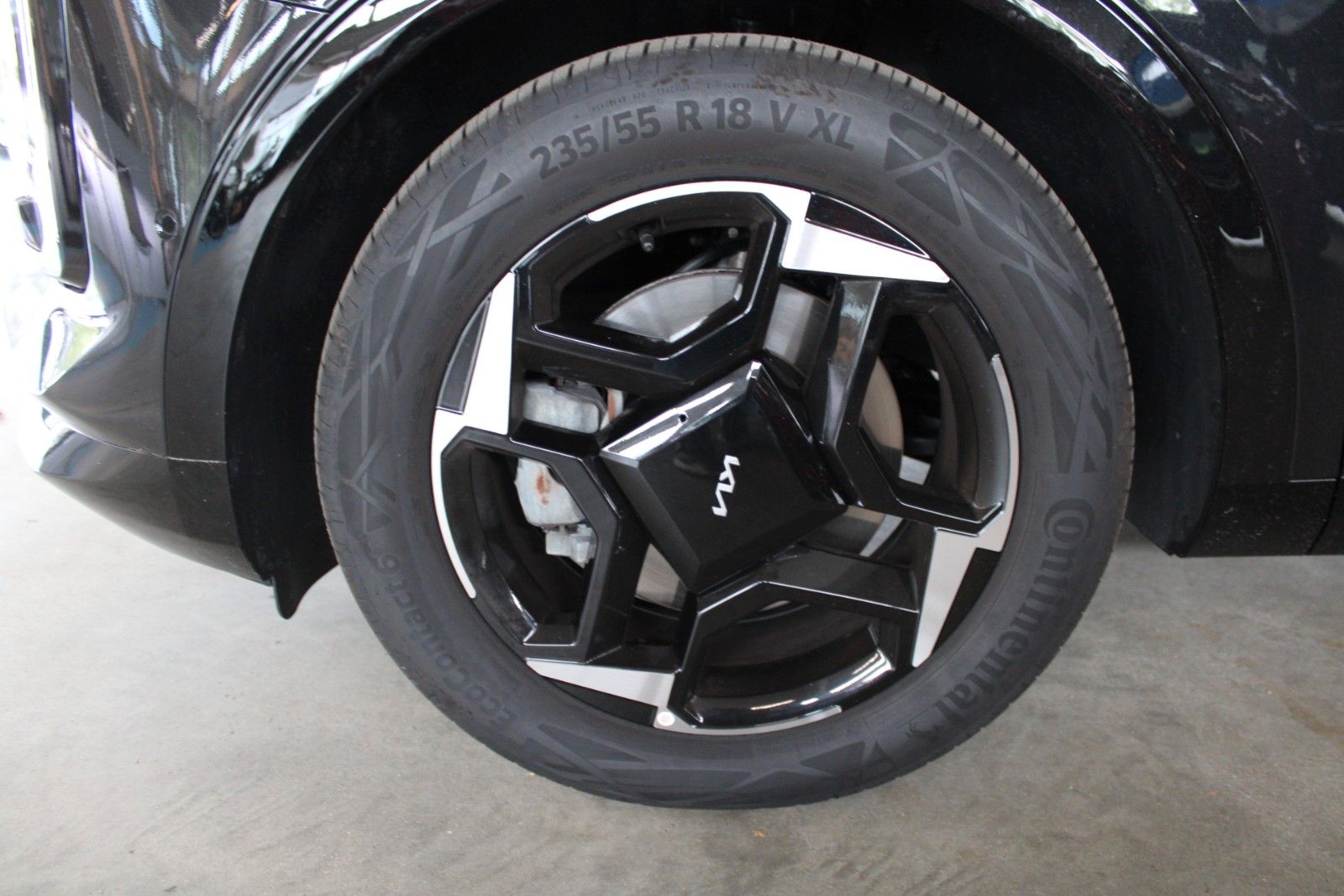 Fahrzeugabbildung Kia Sportage 1.6 T-GDI Spirit AWD DRIVE WISE PAKET