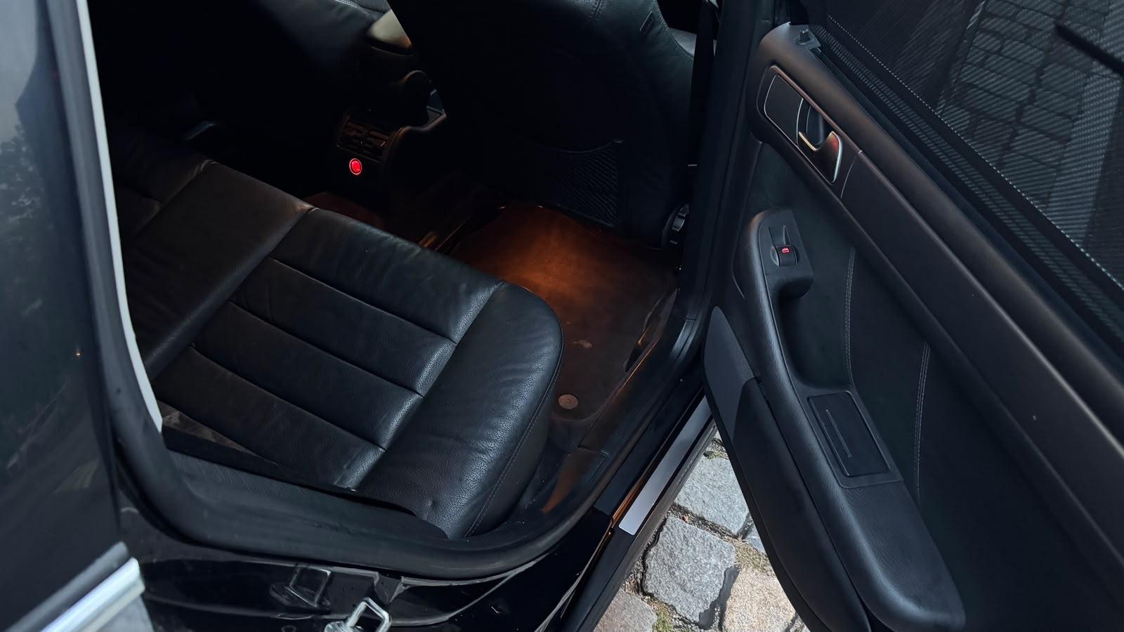 Audi Quattro 2004 — photo 14