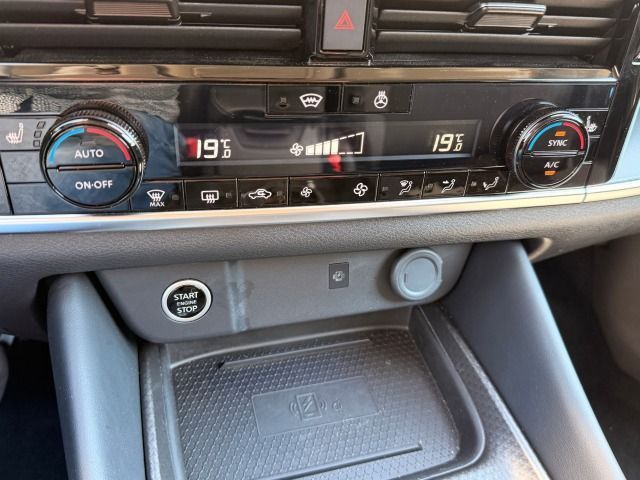 Fahrzeugabbildung Nissan Qashqai 1.3 DIG-T Xtronic N-Connecta*WP*KP*