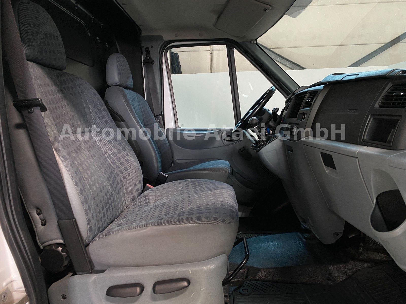 Fahrzeugabbildung Ford Transit FT 300 M *1. HAND* KLIMA (7255)