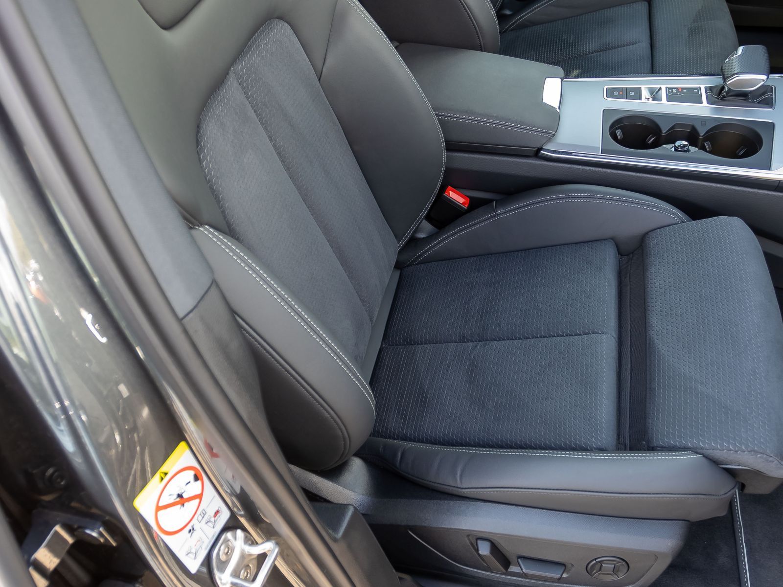 Audi S6 - Bild 25