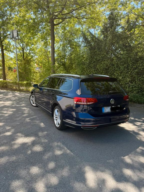 Image of Volkswagen Passat Variant