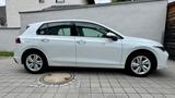 Volkswagen VW Golf VIII Life 1.5 eTSI DSG | Unfallfrei - Volkswagen Golf: Unfall