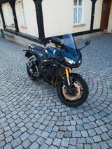 Yamaha FZ1 / Fazer 1000 - YAMAHA 1000